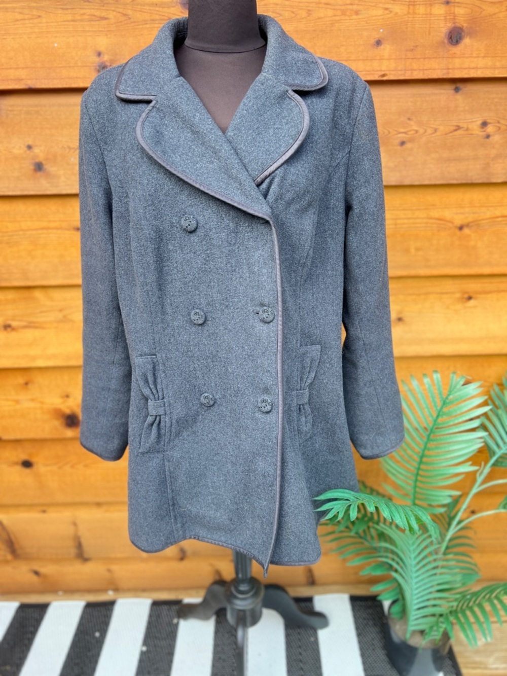 Hello Kitty Wool-Blend Double-Breasted Women's Coat in Charcoal